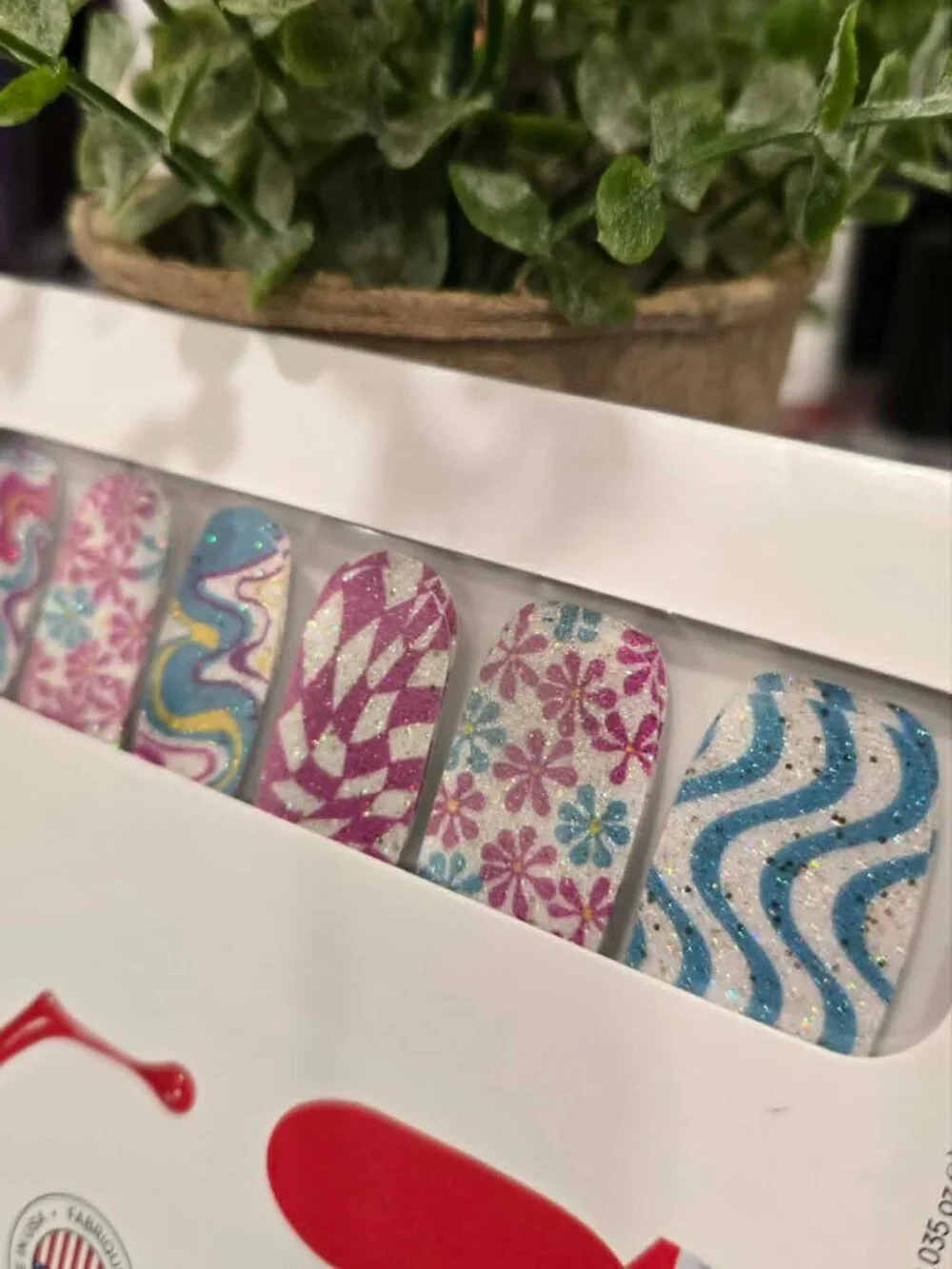 Color Street Press On Nail Design -  Remix it Up